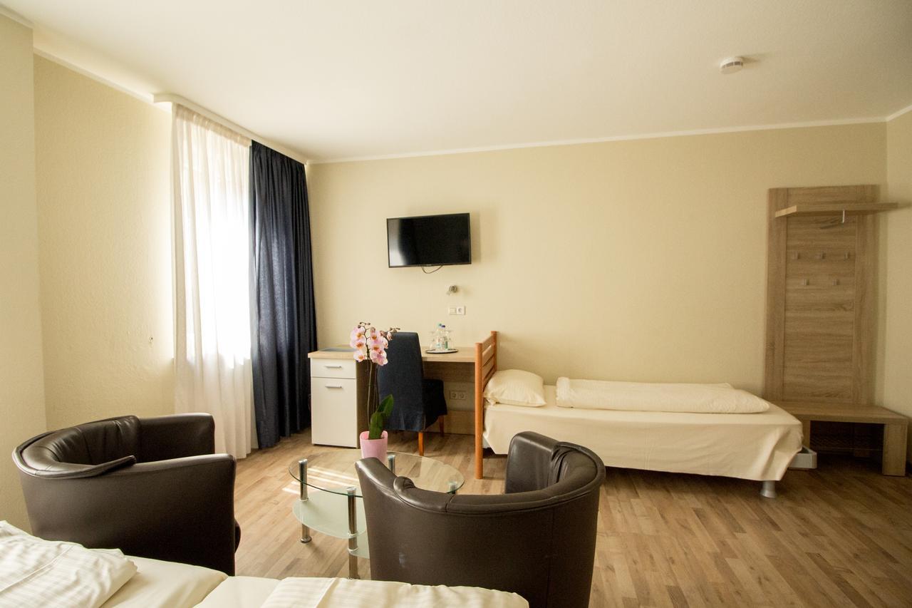 Hotel Reutlinger Hof Reutlingen Esterno foto